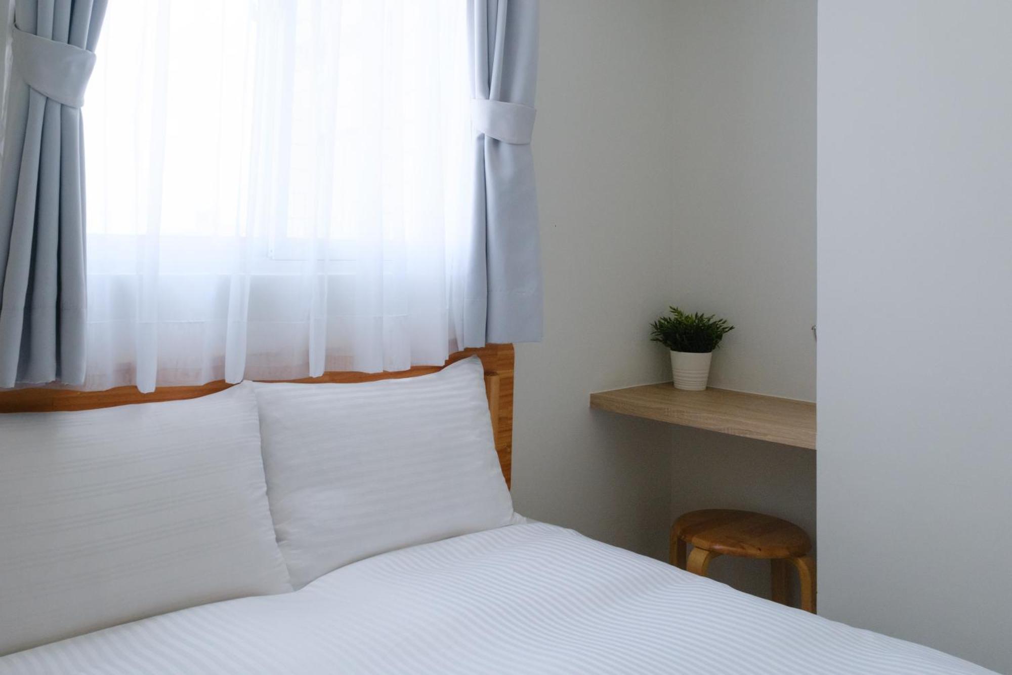 See U Apartment Тайнан Екстериор снимка