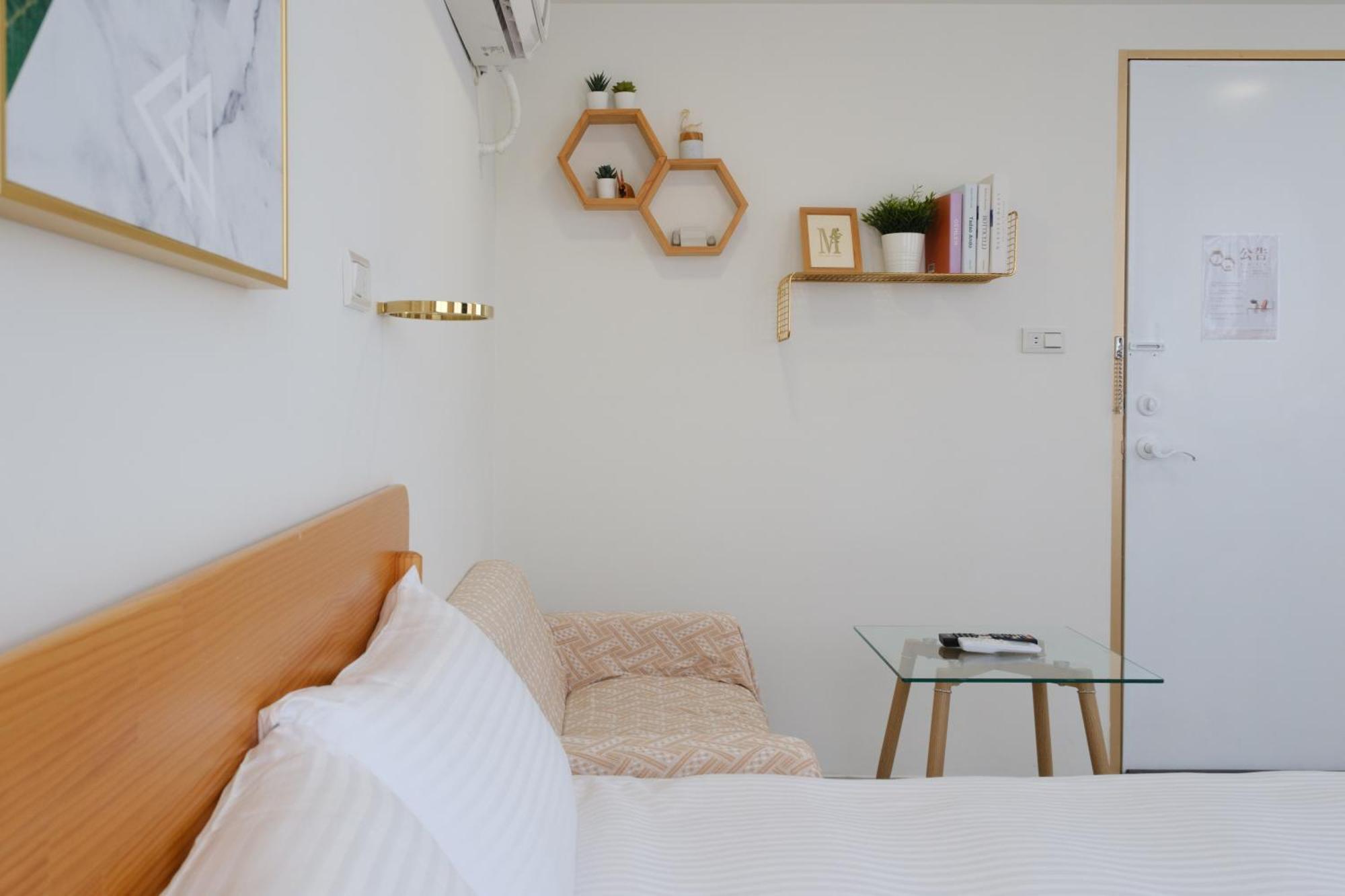 See U Apartment Тайнан Екстериор снимка
